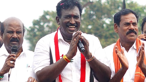 அங்கன்வாடி மையம் உட்பட மாதவரம் தொகுதிக்கு பல்வேறு நலத்திட்டங்களை வழங்கிய முன்னாள் அமைச்சர் V மூர்த்தி