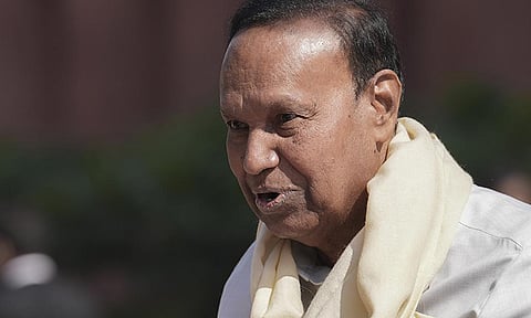 எந்தப் புகாரும் இல்லாத நிலையில் தலைமைச் செயலாளர் மாற்றம்- டி.ஆர்.பாலு கண்டனம்