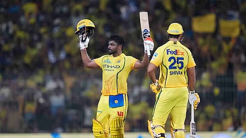 சஞ்சு சாம்சன் சதம், ஆயுஷ் மாத்ரே அரைசதம்: டெல்லிக்கு 213 ரன்கள் இலக்கு நிர்ணயித்தது சி.எஸ்.கே.