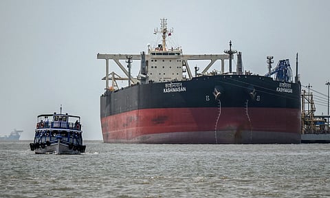 7 ஆண்டுகளுக்கு பிறகு வர்த்தகம்.. இந்தியா வந்து சேர்ந்த ஈரான் கச்சா எண்ணெய் கப்பல்கள்!