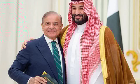 கடனை திருப்பி செலுத்த நெருங்கிய கெடு.. கையை பிசைந்த பாகிஸ்தானுக்கு மேலும் 300 கோடி டாலர் கொடுக்க சவூதி சம்மதம்