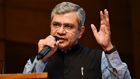 மத்திய அரசு ஊழியர்களுக்கு 2 சதவீதம் அகவிலைப்படி உயர்வு