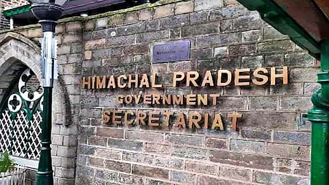 கடும் நிதி நெருக்கடி: ஊதியம் கொடுக்க முடியாமல் இமாச்சலபிரதேச அரசு திணறல்