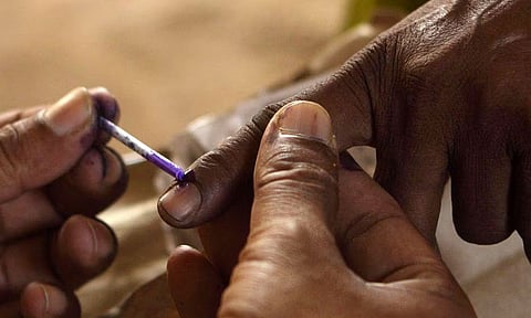 தமிழக தேர்தலில் வாக்களிக்க புதுச்சேரியில் 23-ந்தேதி விடுமுறை அறிவிக்க வேண்டும்: மாணவர் பெற்றோர் சங்கம் கோரிக்கை