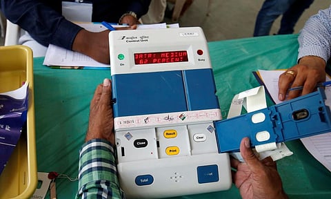 62 மையங்கள்.. காலை 8 மணிக்கு எண்ணிக்கை துவக்கம் - முதலில் தபால் வாக்குகள் - தமிழக தேர்தல் ஆணையர் அறிக்கை