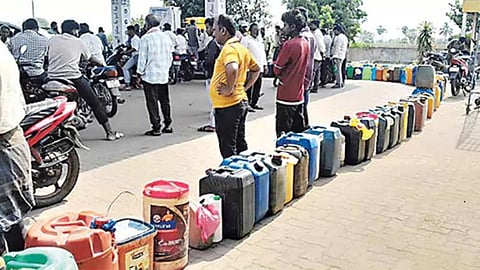 திருப்பதியில் பெட்ரோல், டீசல் தட்டுப்பாடு - பக்தர்களுக்கு எச்சரிக்கை