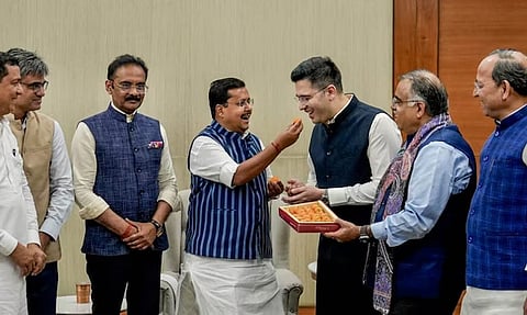 ஆம்ஆத்மியின் 7 எம்.பி.க்கள் இணைவது ஏற்பு - மாநிலங்களவையில் பாஜகவின் பலம் 113 ஆக உயர்வு