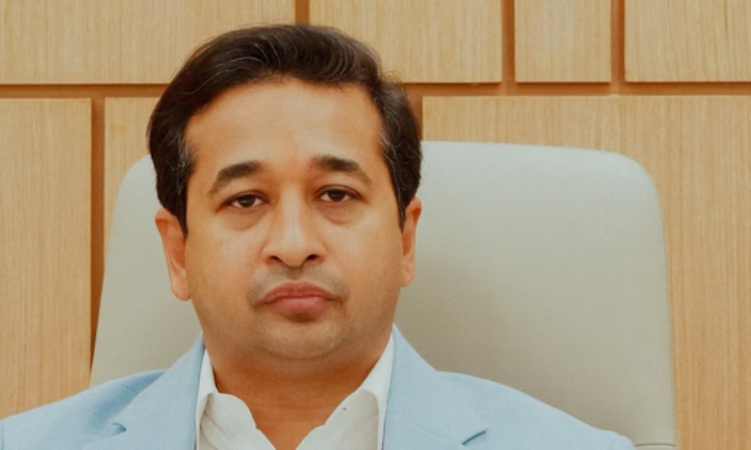 பாஜக அமைச்சர் நிதேஷ் ராணேவுக்கு ஒரு மாத சிறைத்தண்டனை விதிப்பு!