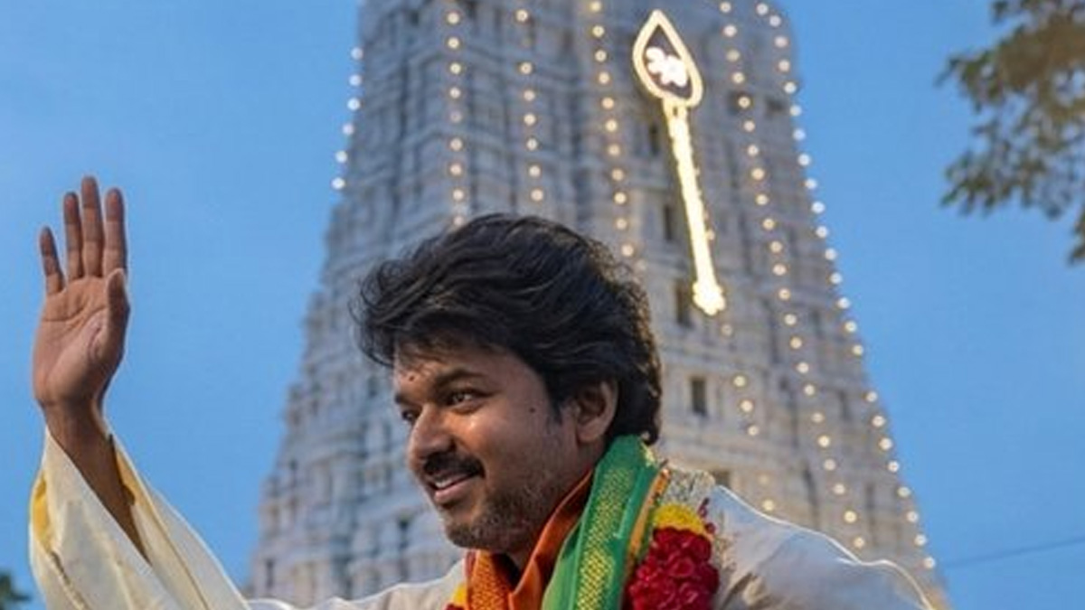 திருச்செந்தூரை தொடர்ந்து ஷீரடி செல்லும் த.வெ.க. தலைவர் விஜய்