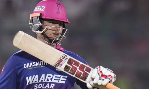 Bat-இல் AI Chip பொறுத்தி விளையாடுகிறாரா வைபவ் சூரியவன்ஷி? - ஆய்வகத்துக்கு அனுப்ப கோரிக்கை