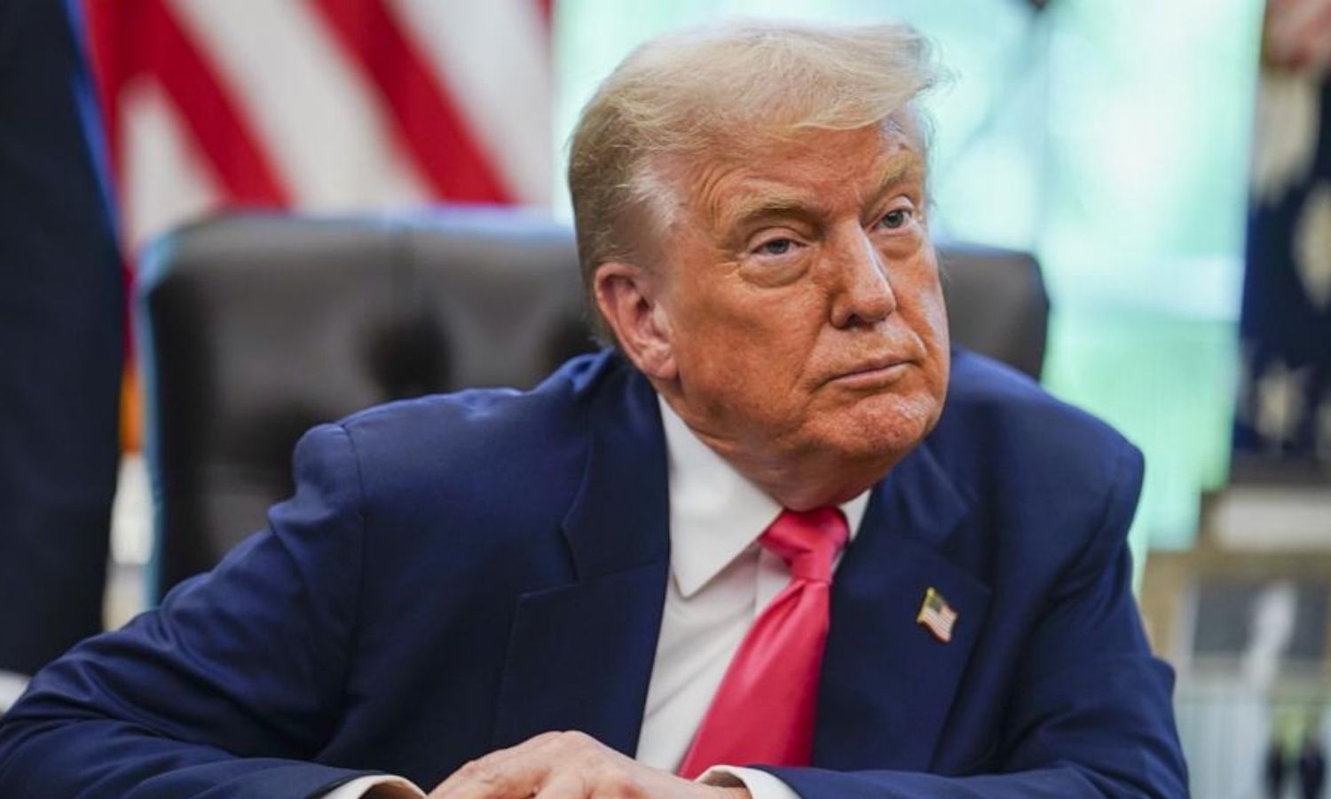 வீழ்ச்சியின் விளிம்பில் இருக்கிறோம்.. ஹார்முஸை திறந்துவிடுங்கள் - ஈரான் தன்னிடம் கோரியதாக டிரம்ப் தகவல்!