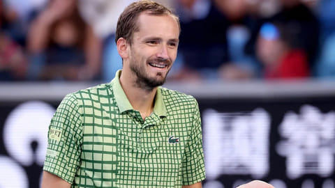 Madrid Open டென்னிஸ்: மெத்வதேவ் 4வது சுற்றில் தோல்வி