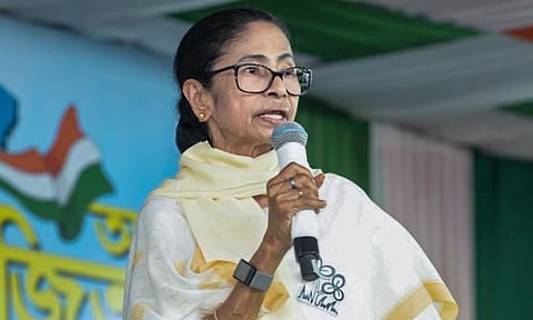 ஒன்றிய அரசு ஊழியர்களை மட்டுமே வாக்கு எண்ணிக்கை பணிகளில் ஈடுபடுத்தும் உத்தரவை எதிர்த்து திரிணாமுல் காங்கிரஸ் உச்ச நீதிமன்றத்தில் மேல்முறையீடு!