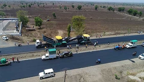 நெடுஞ்சாலை அமைத்து கின்னஸ் சாதனை படைத்த தேசிய நெடுஞ்சாலை ஆணையம்