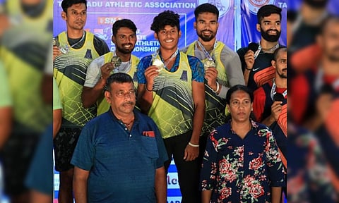 4X100 மீட்டர் தொடர் ஓட்டத்தில் தமிழக வீரர்கள் புதிய சாதனை- மேலும் 2 தங்கம் கிடைத்தது