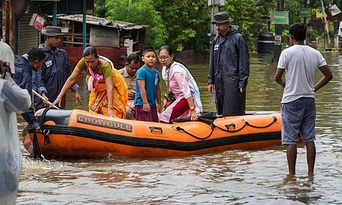 அசாம், மேகாலயாவில் மழை நீடிப்பு- வெள்ளம், நிலச்சரிவில் சிக்கி இதுவரை 54 பேர் பலி