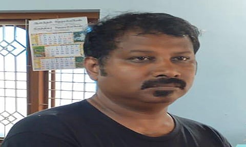 போலி நகைகளை அடகு வைத்து சொகுசு வாழ்க்கை - தலைமறைவான பெண்ணை பிடிக்க 2 தனிப்படை