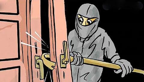 கோவையில் தனியார் நிறுவன மேலாளர் வீட்டில் கொள்ளை