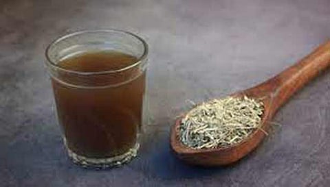 கொரோனா தொற்றை கட்டுப்படுத்த கபசுர குடிநீர் வழங்கப்பட்டது.
