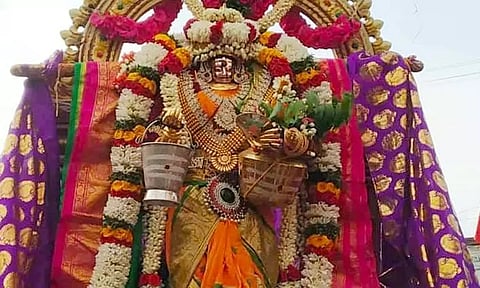 ஜெனகை மாரியம்மன் கோவில் தீர்த்தவாரி திருவிழா