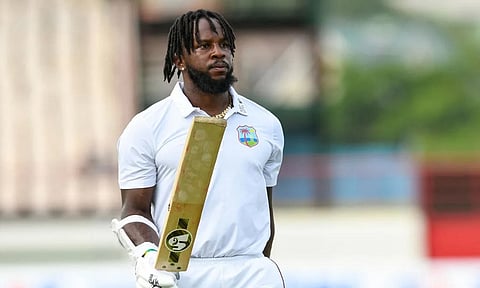 சதமடித்த கைல் மேயர்ஸ்