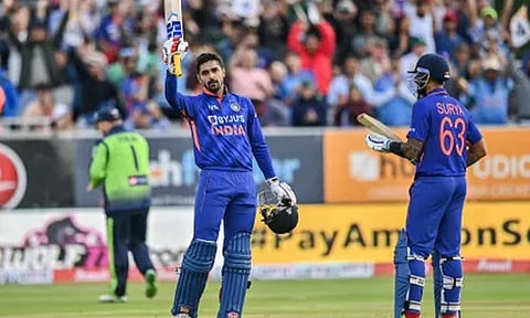 தீபக் ஹூடா சூர்யகுமார் யாதவ்