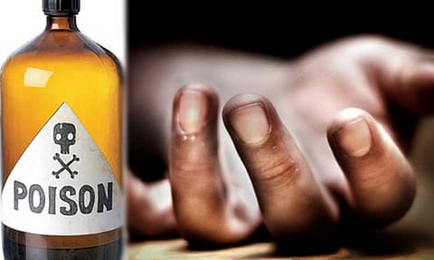 தாய் இறந்த சோகத்தில் மகன் தற்கொலை