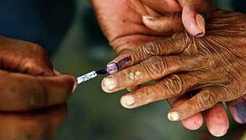 உள்ளாட்சி தேர்தலில் போட்டியின்றி 6 பேர் தேர்வு