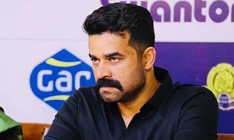 விஜய் பாபு