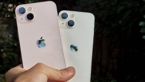 ஐபோன்களுக்கு அசத்தல் சலுகை... விலை ரூ.12 ஆயிரம் வரை குறைப்பு