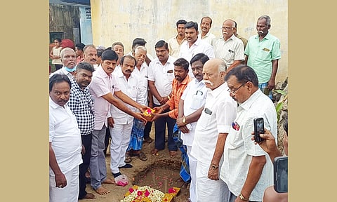 குடியாத்தம் அடுத்த ஆர்.கிருஷ்ணாபுரம் கிராமத்தில் ரேசன் கடை கட்டுவதற்கான பூமி பூஜையை பூவை ஜெகன் மூர்த்தி எம்.எல்.ஏ. தொடங்கி வைத்த போது எடுத்த படம்.