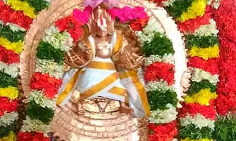 திருமோகூர் பெருமாள் கோவிலில் சக்கரத்தாழ்வார் ஜெயந்தி விழா
