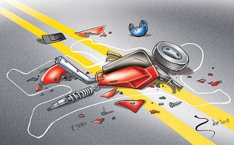 பைக் விபத்தில் ஆசிரியர் பலி