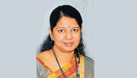 தூத்துக்குடியில் நடமாடும் டிஜிட்டல் எக்ஸ்ரே வாகனம்-கனிமொழி எம்.பி. தொடங்கி வைத்தார்