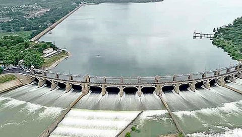 மேட்டூர் அணைக்கு நீர்வரத்து அதிகரிப்பு தஞ்சை, திருச்சி மாவட்ட ஏரிகளை நிரப்ப நடவடிக்கை எடுக்க வேண்டும்