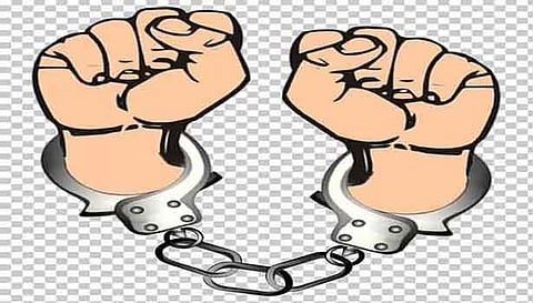 கூலித்தொழிலாளியை கொல்ல முயன்றவர் கைது