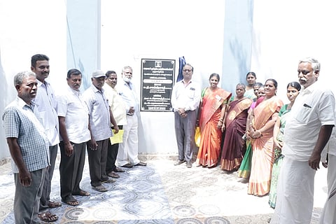 பள்ளி கட்டிடங்கள் பராமரிப்பு பணிக்கு ஓ.என்.ஜி.சி. நிறுவனம் நிதியுதவி