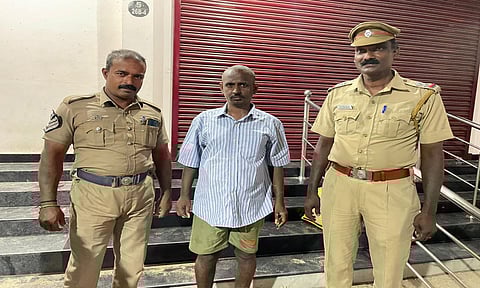 சென்னையில் இருந்து கன்னியாகுமரிக்கு நடந்தே வந்தார் - காதல் தோல்வியால் மனநலம் பாதிக்கப்பட்ட பட்டதாரி வாலிபர்