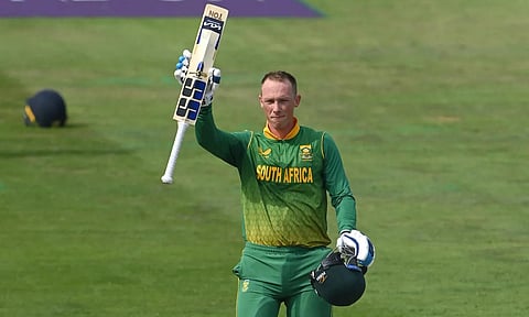 சதமடித்த வான் டெர் டுசன்