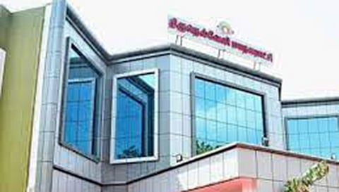 நெல்லை மாநகராட்சி அலுவலகத்தில் தூய்மை பணியாளர்களுக்கு செஸ் ஒலிம்பியாட் விழிப்புணர்வு போட்டி