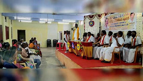 கூட்டத்தில் கலந்து கொண்டவர்கள்.