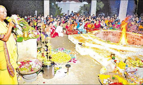 ஆதிபரஞ்ஜோதி சகலோக சபை மடத்தில் பிரத்யங்கிரா யாகம்