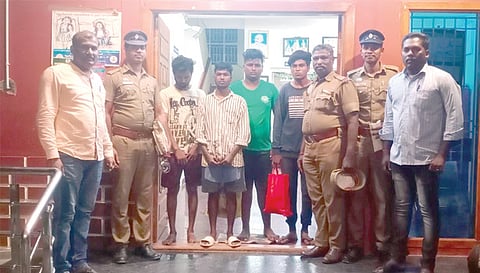 கோவையில் வீட்டின் பூட்டை உடைத்து நகை கொள்ளை