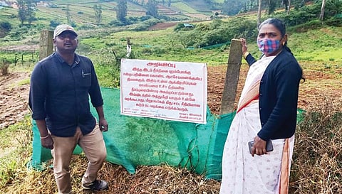 ஊட்டி, மஞ்சூர் பகுதிகளில் ரூ.70 லட்சம் மதிப்பிலான ஆக்கிரமிப்பு நிலங்கள் மீட்பு