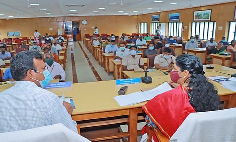 குமரி மாவட்ட 4 தாலுகாக்களிலும் கண்காணிப்பு அதிகாரிகள் நியமனம்