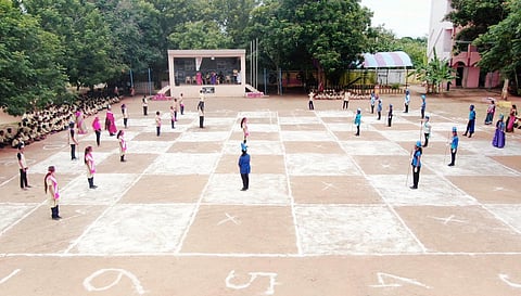 ராயல் பள்ளியில் செஸ் விழிப்புணர்வு போட்டி