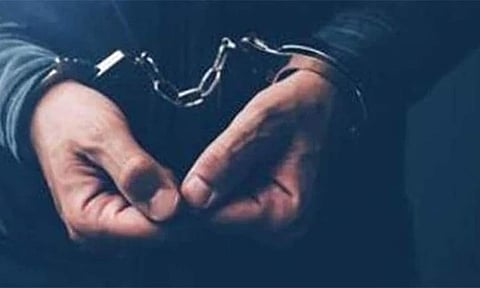 கஞ்சா விற்பனையில் ஈடுபட்ட பெண் உள்பட 3 பேர் கைது