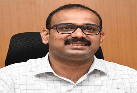 கோவையில் மருந்து கடைகளில் அடிக்கடி ஆய்வு மேற்கொள்ள வேண்டும்
