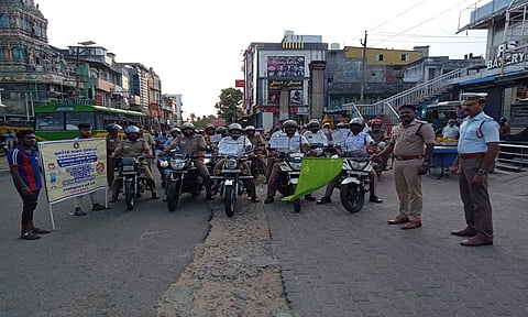 குமரி மாவட்ட போலீசார் சார்பில் போதை விழிப்புணர்வு மோட்டார் சைக்கிள் பேரணி