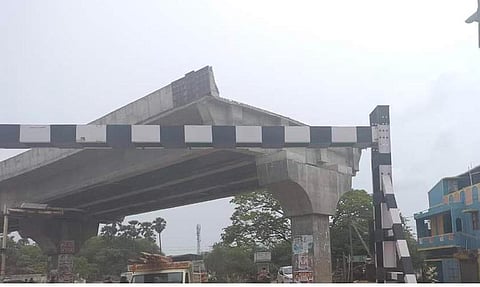 நிறுத்தி வைக்கப்பட்டுள்ள ரெயில்வே மேம்பாலப்பணிகள்.